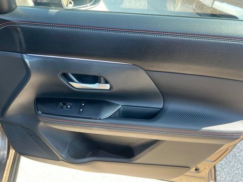 Certified 2025 Nissan Kicks SR w/ SR Premium Package AWD/4WD image 24