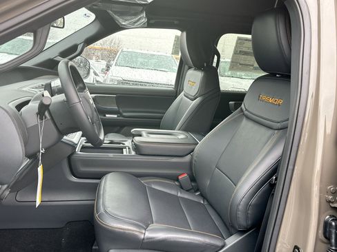 New 2026 Ford Expedition Tremor image 13