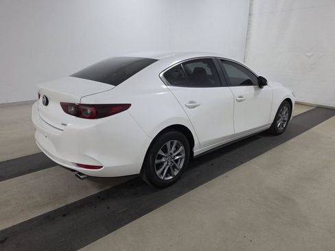 Used 2025 MAZDA MAZDA3 s FWD image 3