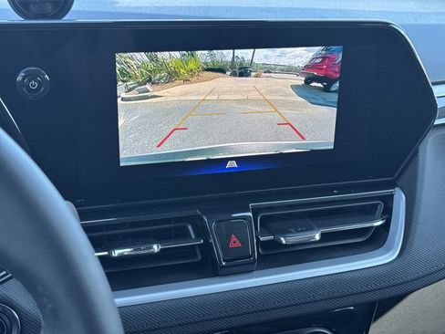 Used 2026 Chevrolet TrailBlazer LT w/ Convenience Package image 25