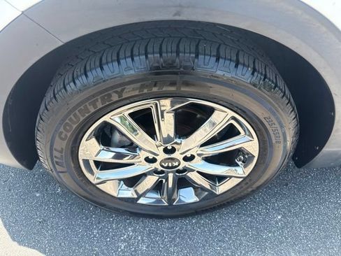 Used 2020 Kia Sportage S w/ Option Group 020 FWD image 12