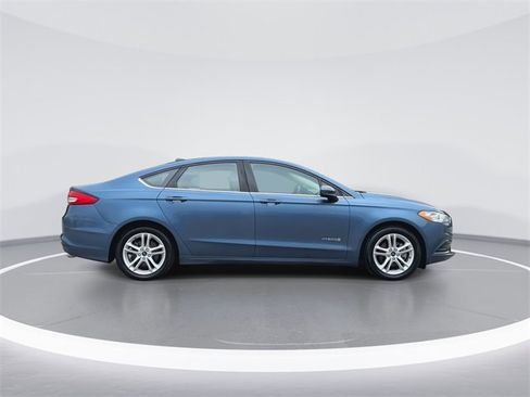 Used 2018 Ford Fusion S image 9