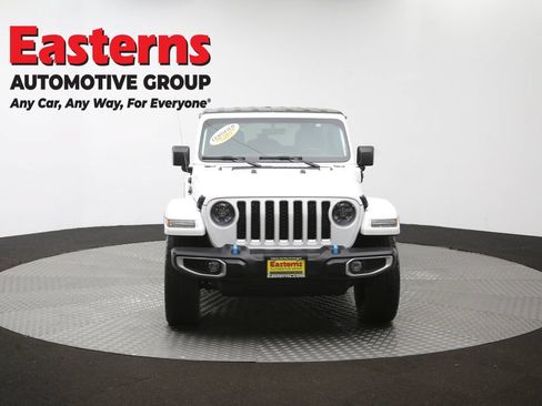 Used 2023 Jeep Wrangler Unlimited Sahara w/ Dual Top Group AWD/4WD image 54