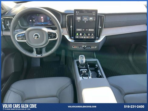 Used 2026 Volvo XC90 B5 Core w/ Protection Package image 12