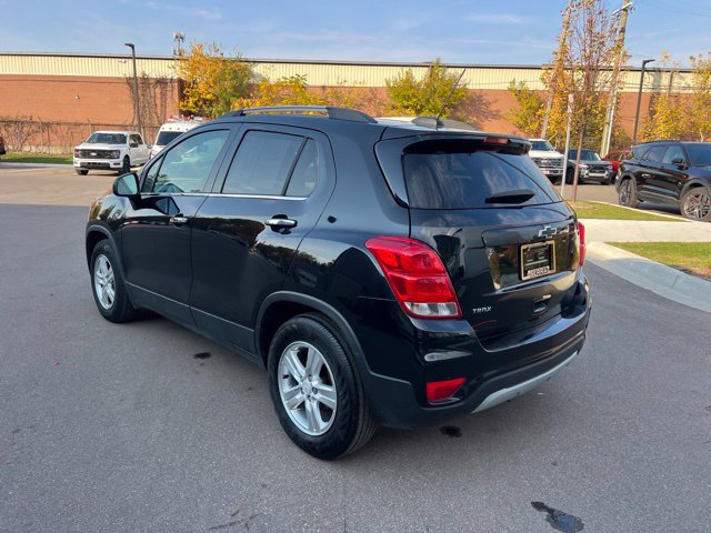 Used 2020 Chevrolet Trax LT w/ LT Convenience Package FWD image 7