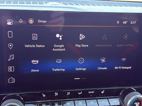 Used 2024 Chevrolet Colorado Z71 w/ Z71 Convenience Package 2 image 12