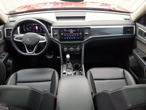 Used 2021 Volkswagen Atlas SEL R-Line image 12