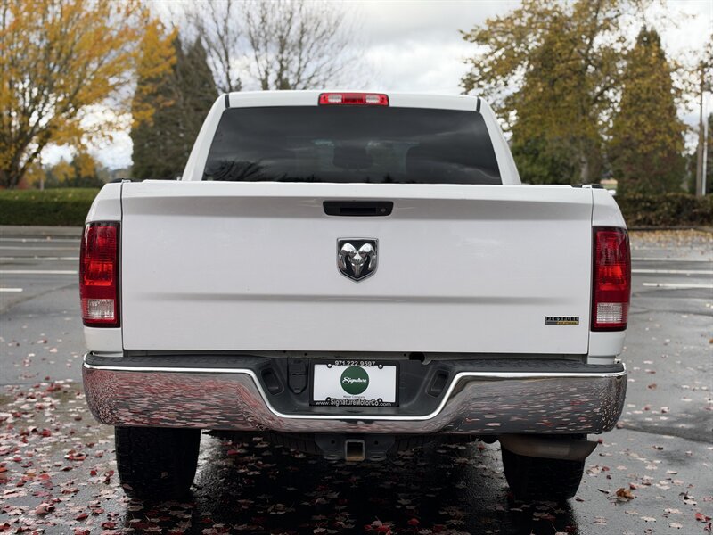 Used 2017 RAM 1500 ST w/ SXT Appearance Group AWD/4WD image 4