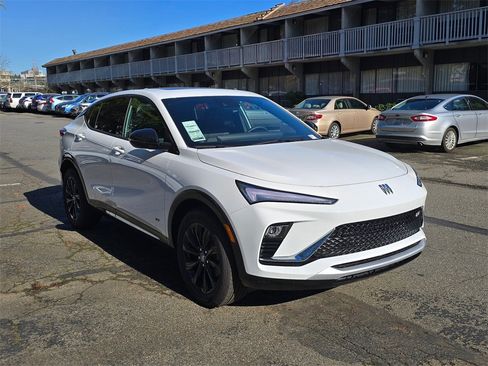 New 2026 Buick Envista Sport Touring image 38