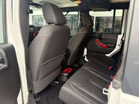 Used 2015 Jeep Wrangler Unlimited Sahara w/ Dual Top Group image 11