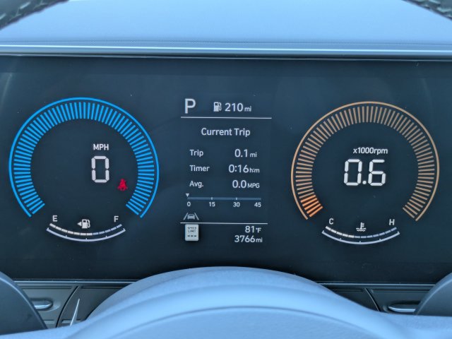 Used 2026 Hyundai Kona SEL Sport FWD image 26