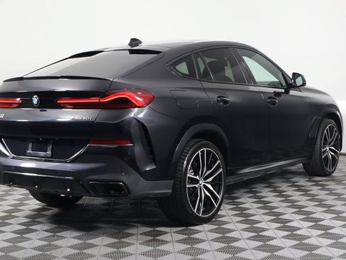 Used 2022 BMW X6 xDrive40i w/ M Sport Package AWD/4WD image 4