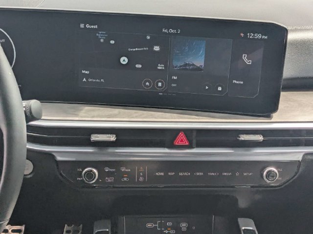 Certified 2026 Kia Sorento SX Prestige AWD/4WD image 17
