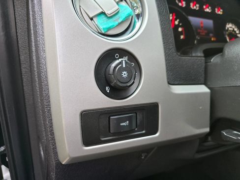 Used 2012 Ford F150 FX4 w/ FX Luxury Pkg AWD/4WD image 25