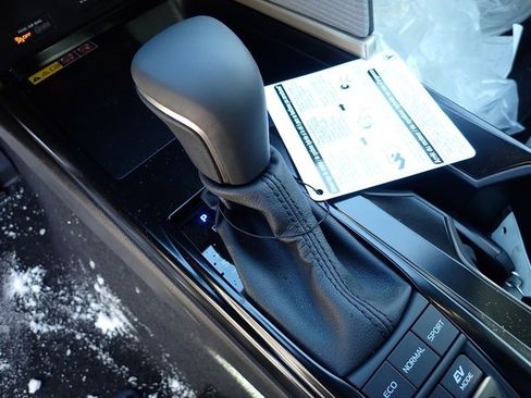 New 2026 Toyota Camry SE image 18