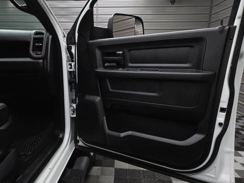 Used 2022 RAM 2500 Tradesman AWD/4WD image 32