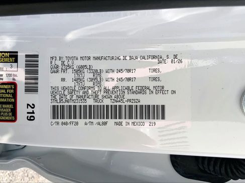 Certified 2026 Toyota Tacoma SR5 AWD/4WD image 36