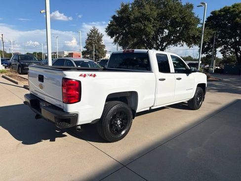 Used 2019 Chevrolet Silverado 1500 W/T w/ WT Convenience Package AWD/4WD image 2