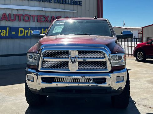 Used 2018 RAM 2500 Laramie AWD/4WD image 3