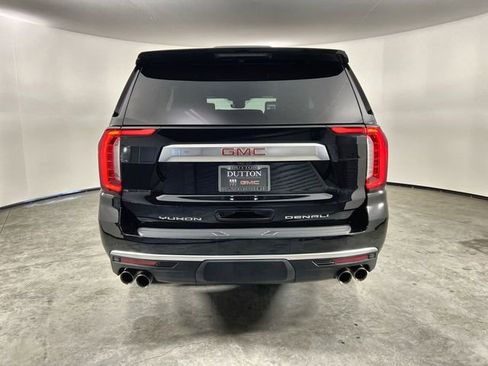 Used 2024 GMC Yukon Denali w/ Denali Reserve Package image 7