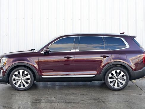 Used 2022 Kia Telluride S image 50
