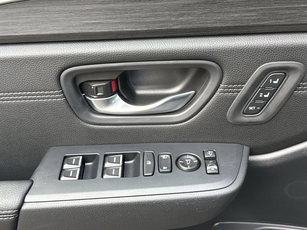 New 2026 Honda Pilot Touring image 15