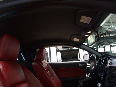 Used 2008 Ford Mustang GT Premium image 28