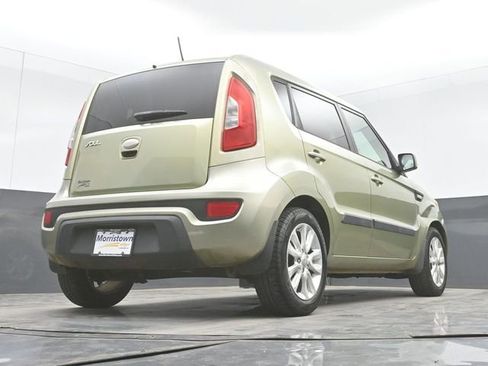 Used 2013 Kia Soul FWD image 42