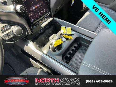 New 2026 RAM 1500 Big Horn AWD/4WD image 10