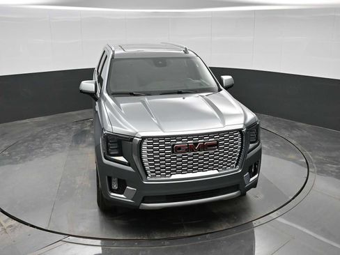 Used 2024 GMC Yukon Denali w/ Advanced Technology Package image 22