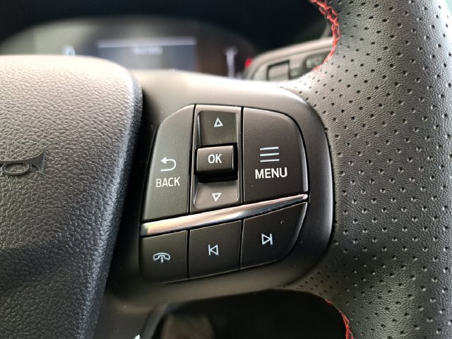 Used 2026 Ford Escape ST-Line w/ Tech Pack #1 AWD/4WD image 17