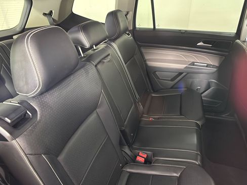 Used 2021 Volkswagen Atlas SE AWD/4WD image 18