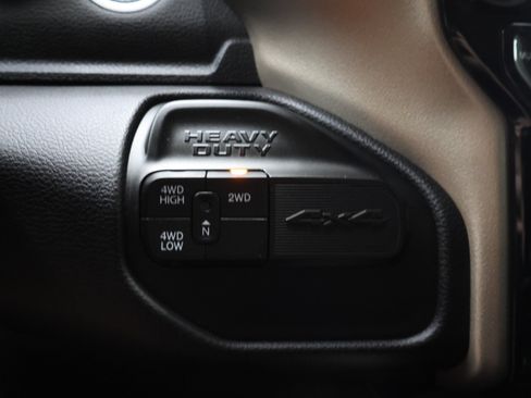 Used 2024 RAM 2500 Laramie AWD/4WD image 41