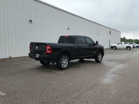 Used 2024 RAM 2500 Laramie w/ Safety Group AWD/4WD image 7