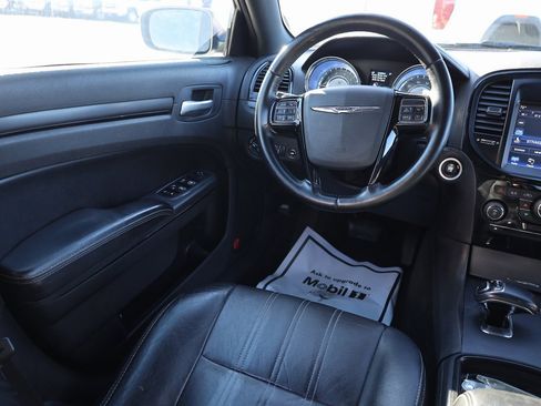 Used 2013 Chrysler 300 S image 19