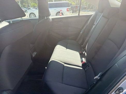 Used 2026 Toyota Corolla LE FWD image 5