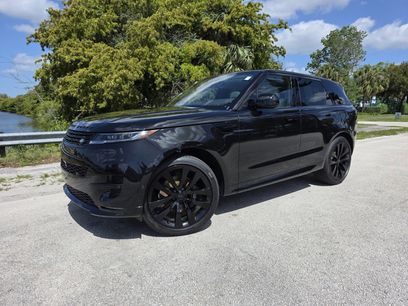 New 2026 Land Rover Range Rover Sport Dynamic SE