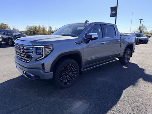 New 2026 GMC Sierra 1500 Denali w/ Denali Reserve Package image 3
