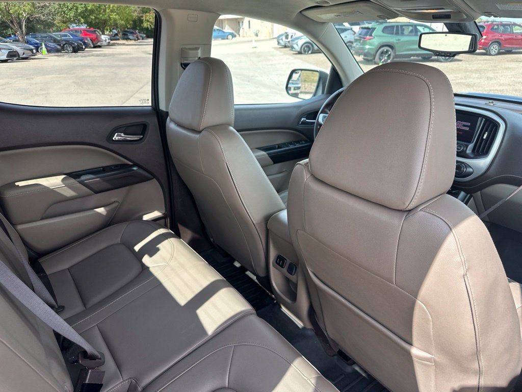 Used 2016 GMC Canyon SLT AWD/4WD image 21
