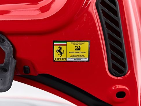 Used 2020 Ferrari F8 Tributo RWD image 26