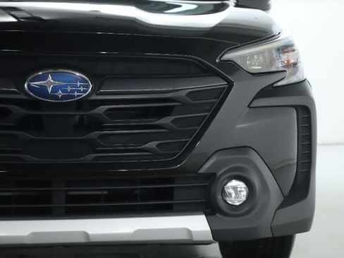 Used 2024 Subaru Outback Limited AWD/4WD image 7