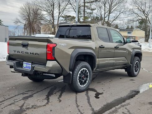 New 2026 Toyota Tacoma 4x4 Double Cab image 2