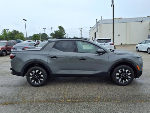 Used 2025 Hyundai Santa Cruz SEL image 2