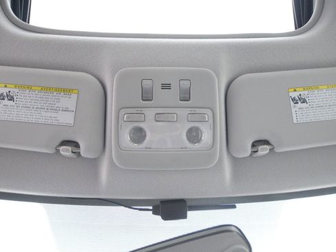 Used 2014 Toyota Prius C Four image 25