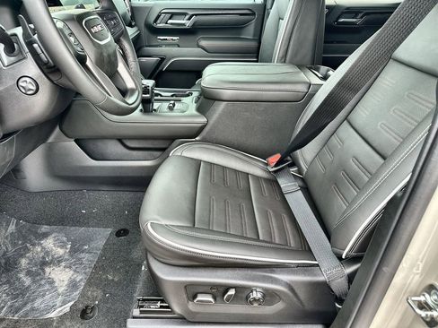 New 2026 GMC Sierra 1500 AT4X AWD/4WD image 24