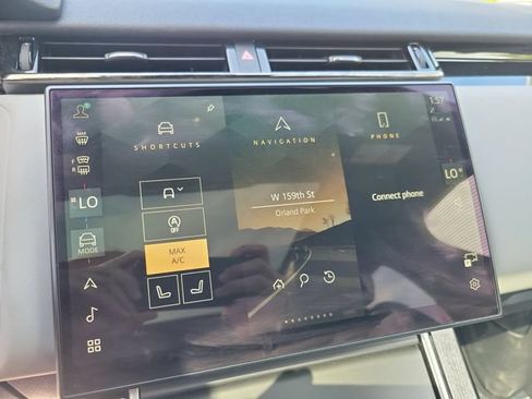 Used 2024 Land Rover Range Rover Velar Dynamic SE AWD/4WD image 26