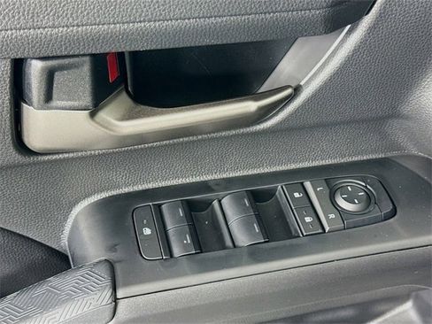 New 2025 Toyota Tacoma TRD Off-Road image 17