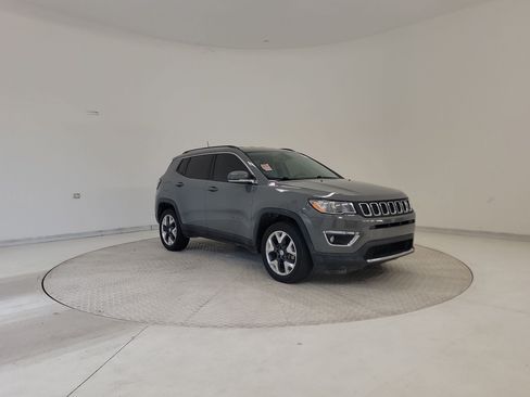 Used 2020 Jeep Compass Limited AWD/4WD image 5