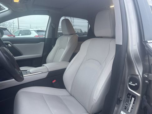 Used 2022 Lexus RX 350 FWD w/ Premium Package image 10