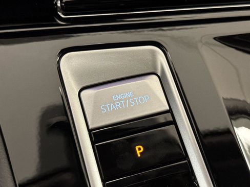 New 2026 Volkswagen Atlas SEL image 23